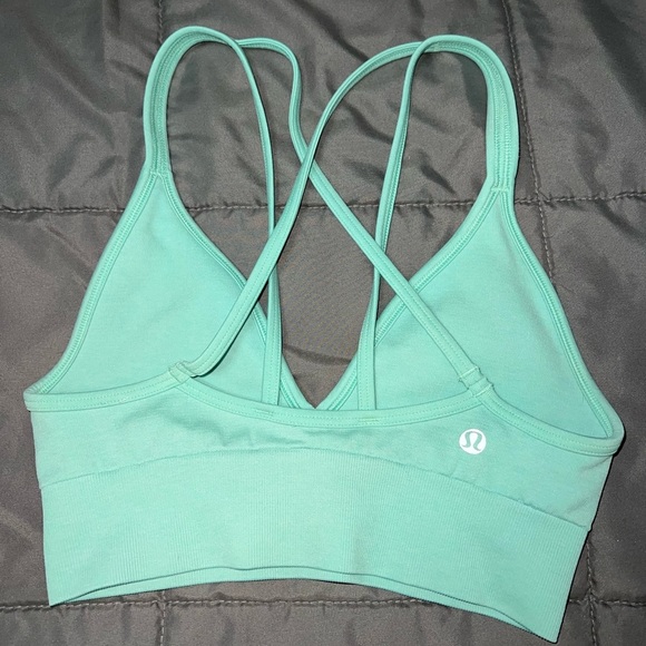 Lululemon Strappy Back Sports Bra and Capri Bundle - Picture 4 of 7